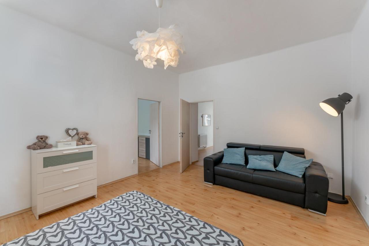 Apartman S Terasou Olomouc Exteriör bild