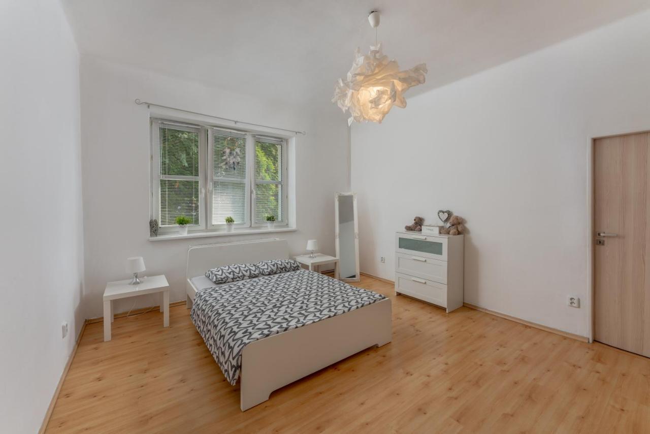 Apartman S Terasou Olomouc Exteriör bild