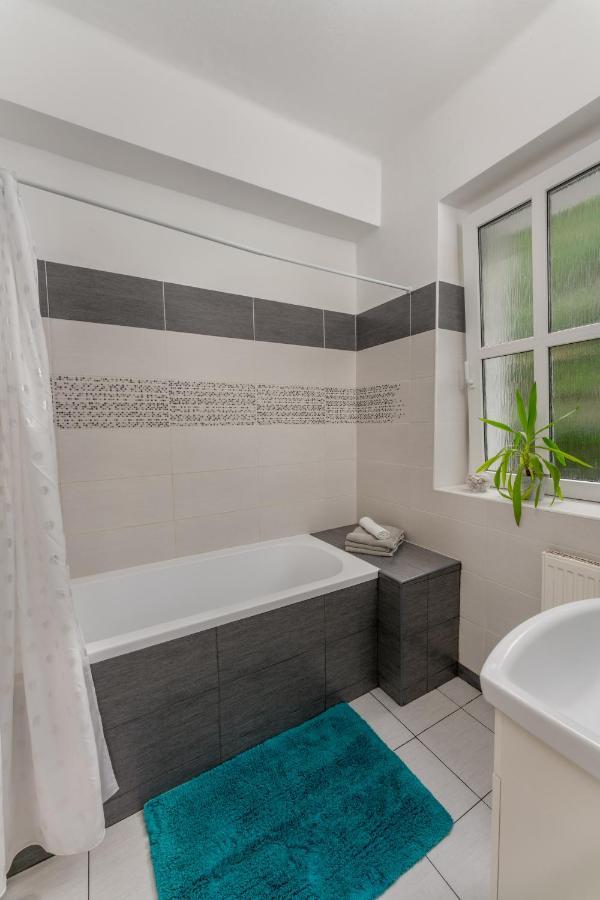 Apartman S Terasou Olomouc Exteriör bild